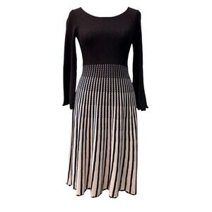 EUC French Connection 'Sunrise Tellin' Knit Dress | Size Small